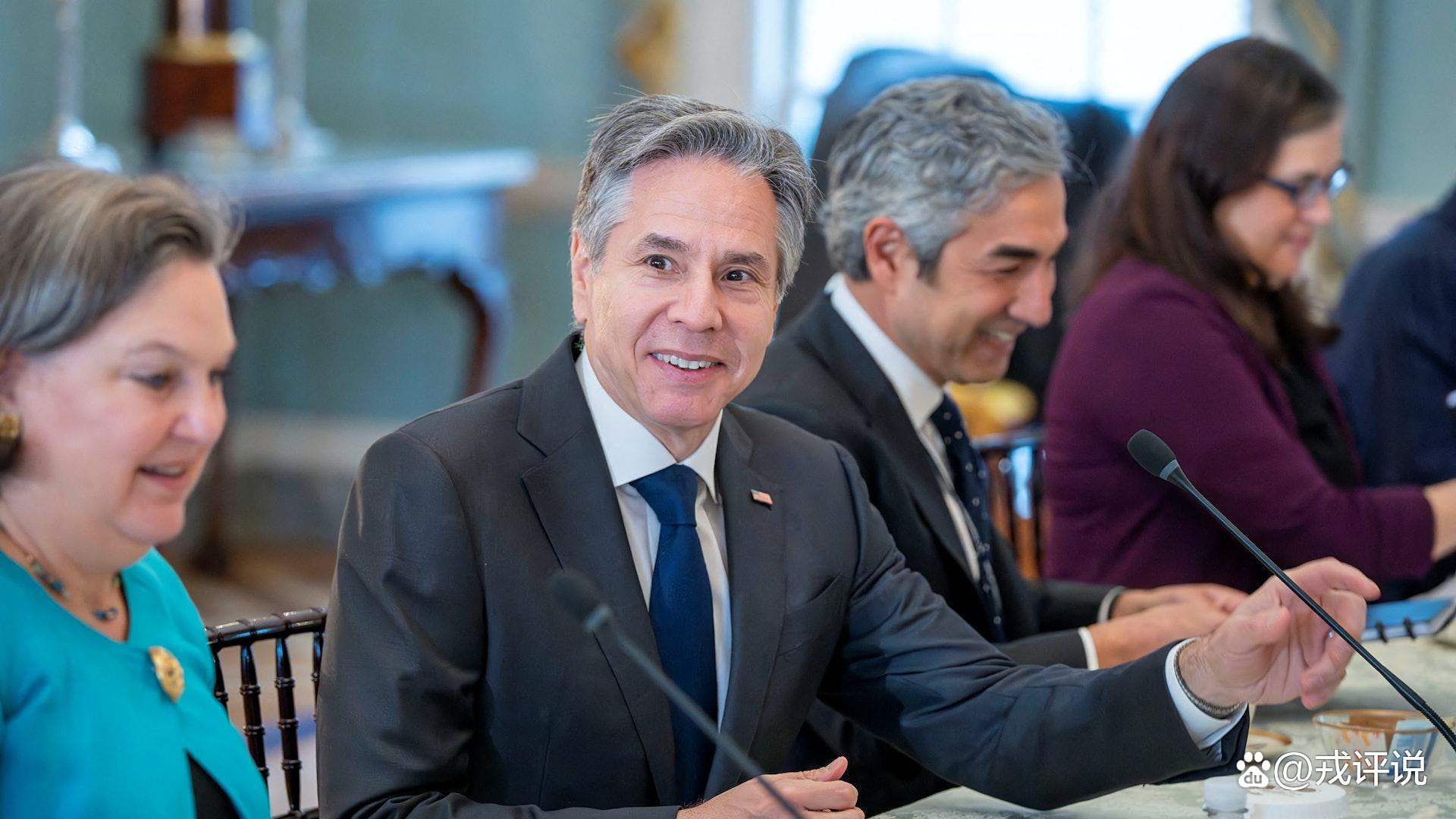 转折点塞维利亚伤情更新，社区盾国际比赛日攻防权衡，赛场秩序良好，轮换策略成焦点的简单介绍