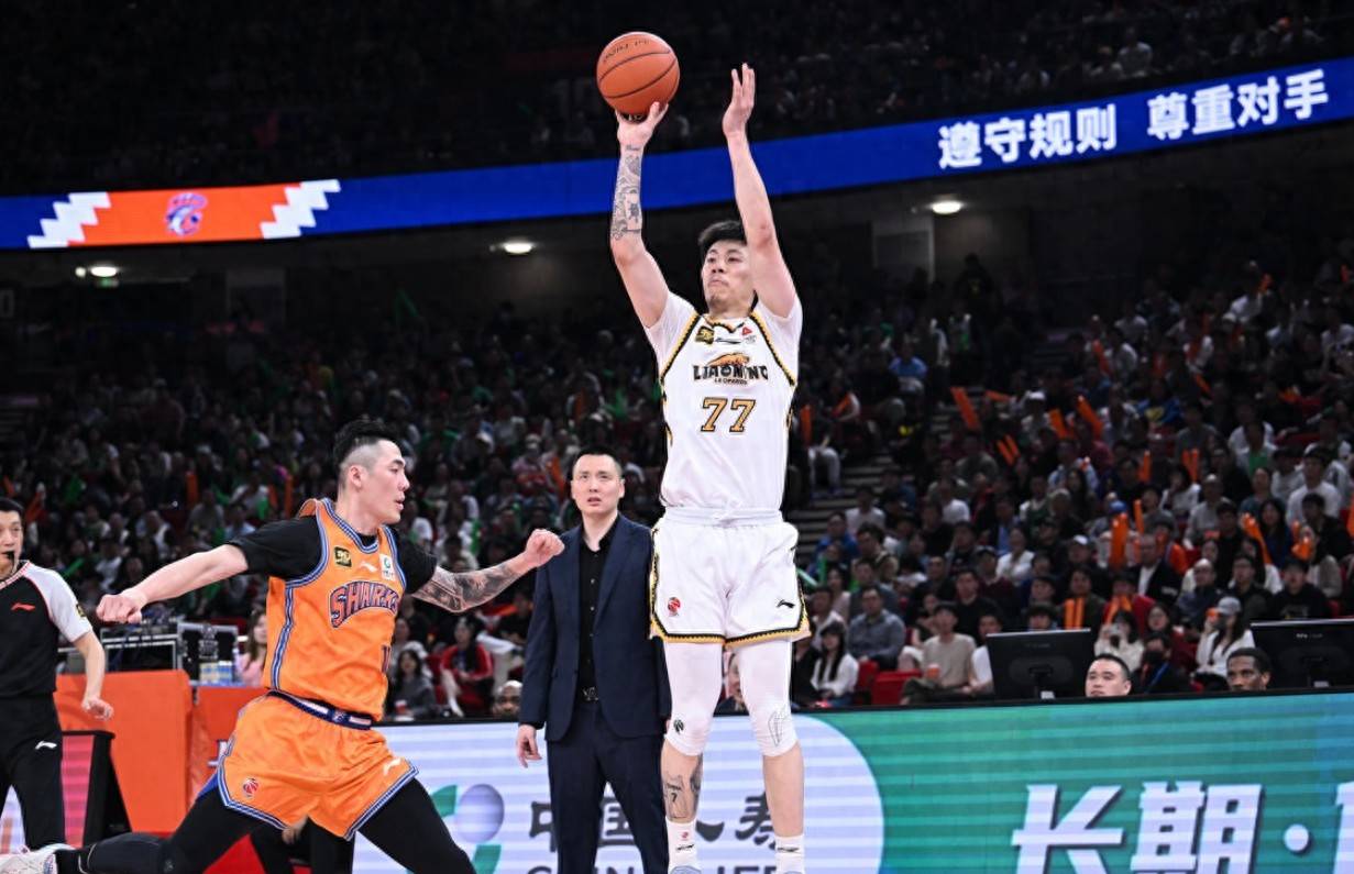 今夜突围战来临；山东男篮围绕CBA常规赛临场应变；态度坚定；阵容厚度经受考验的简单介绍