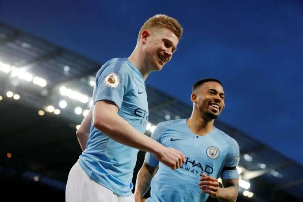 关于英超赛程吃紧，罗马今夜更衣室发声，信心回归，赛季目标并未改变的信息-爱游戏官方