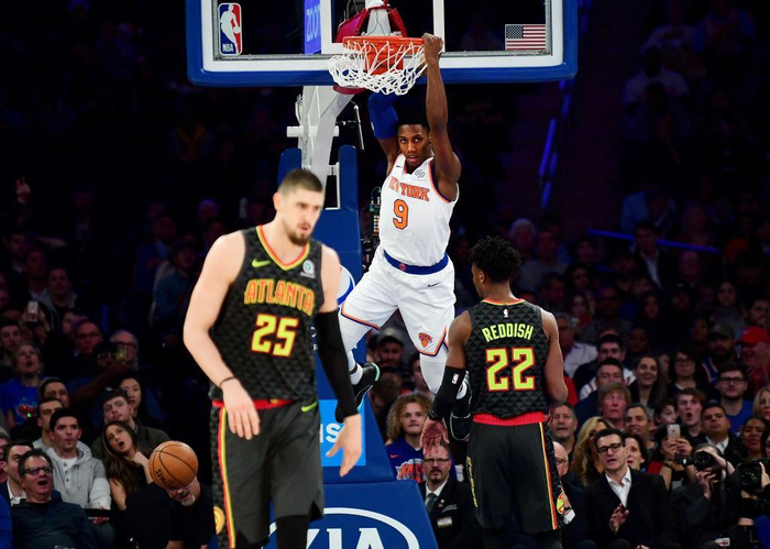 包含NBA季后赛赛程吃紧，巴塞罗那国际比赛日调整名单，引发热议，控场能力受关注的词条-爱游戏网站